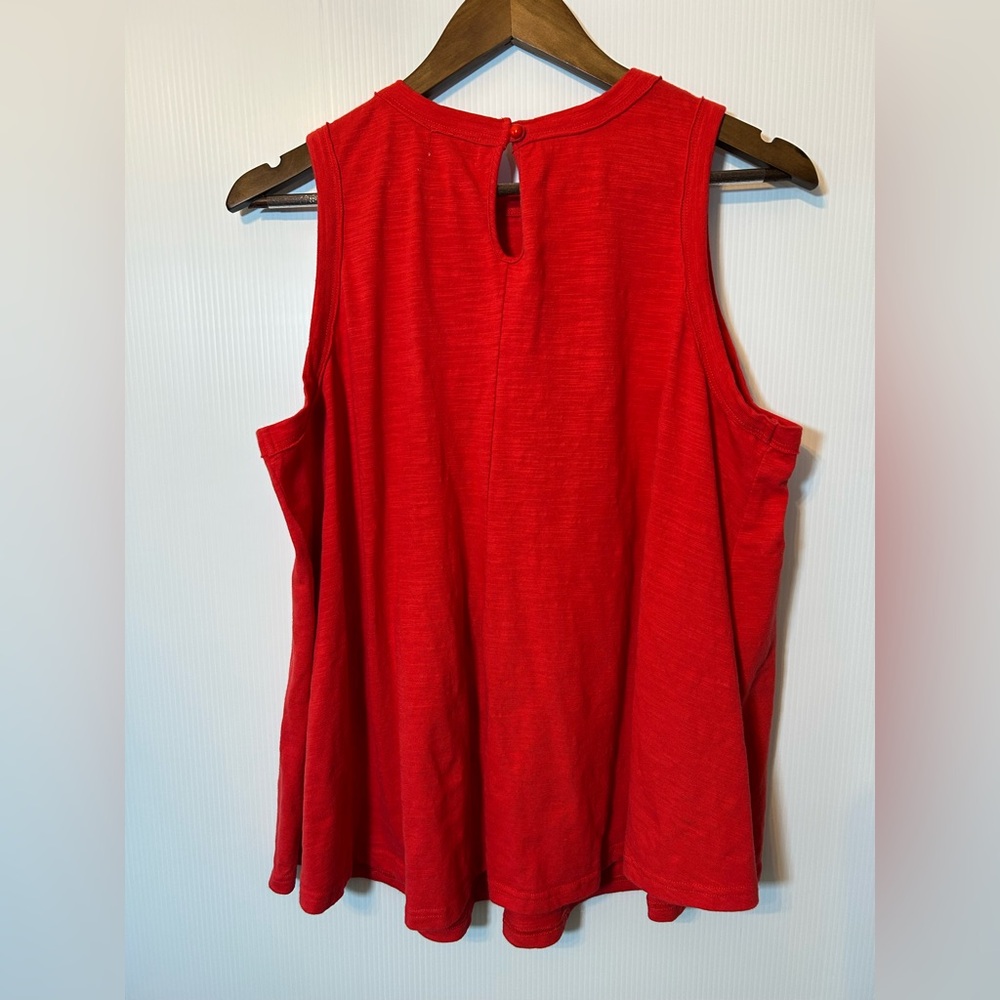 True Craft Red Smocked Babydoll Tank Top Size Large - Picture 3 of 8